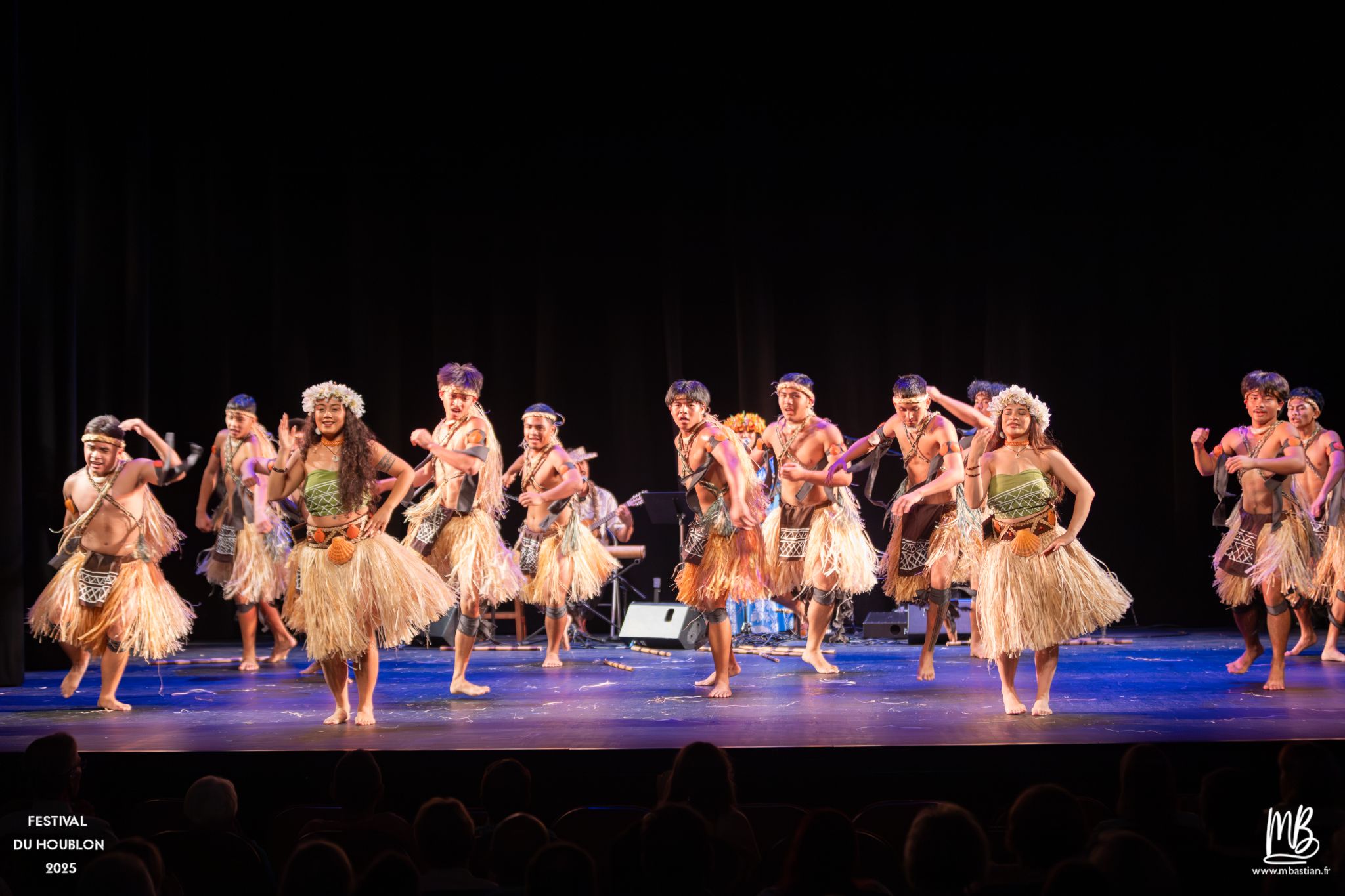 20250820 D'UN MONDE A L'AUTRE (ILE DE GUAM) MB 102